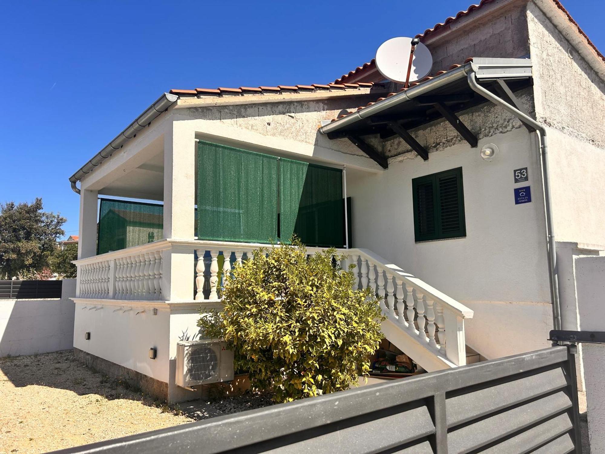 Holiday Home Mirta Pakoštane Exterior foto